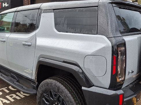 New 2026 GMC Hummer EV SUV AWD/4WD image 4