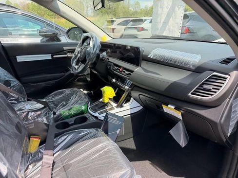 New 2026 Kia Seltos EX AWD/4WD image 18