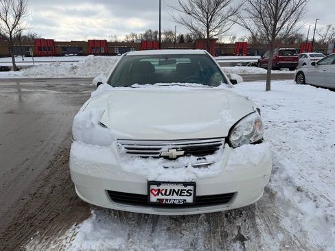 Used 2007 Chevrolet Malibu LT image 3