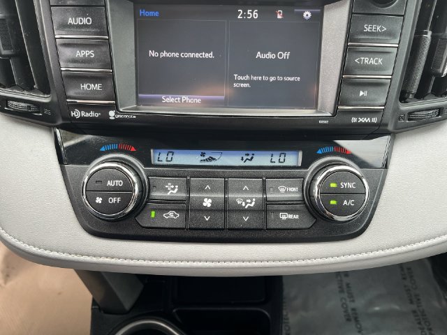 Used 2017 Toyota RAV4 XLE FWD image 19