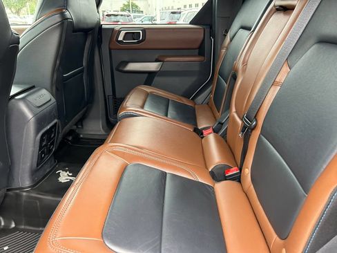 Used 2023 Ford Bronco Outer Banks AWD/4WD image 15