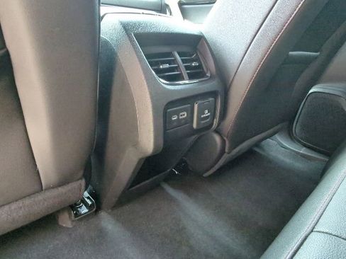 Used 2021 Chevrolet Blazer RS w/ Enhanced Convenience Package AWD/4WD image 28