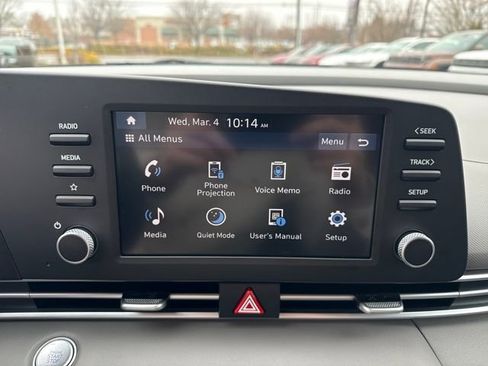 Certified 2025 Hyundai Elantra Sport image 19