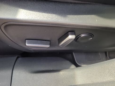 Certified 2022 Ford Escape SEL w/ Technology Package FWD image 18