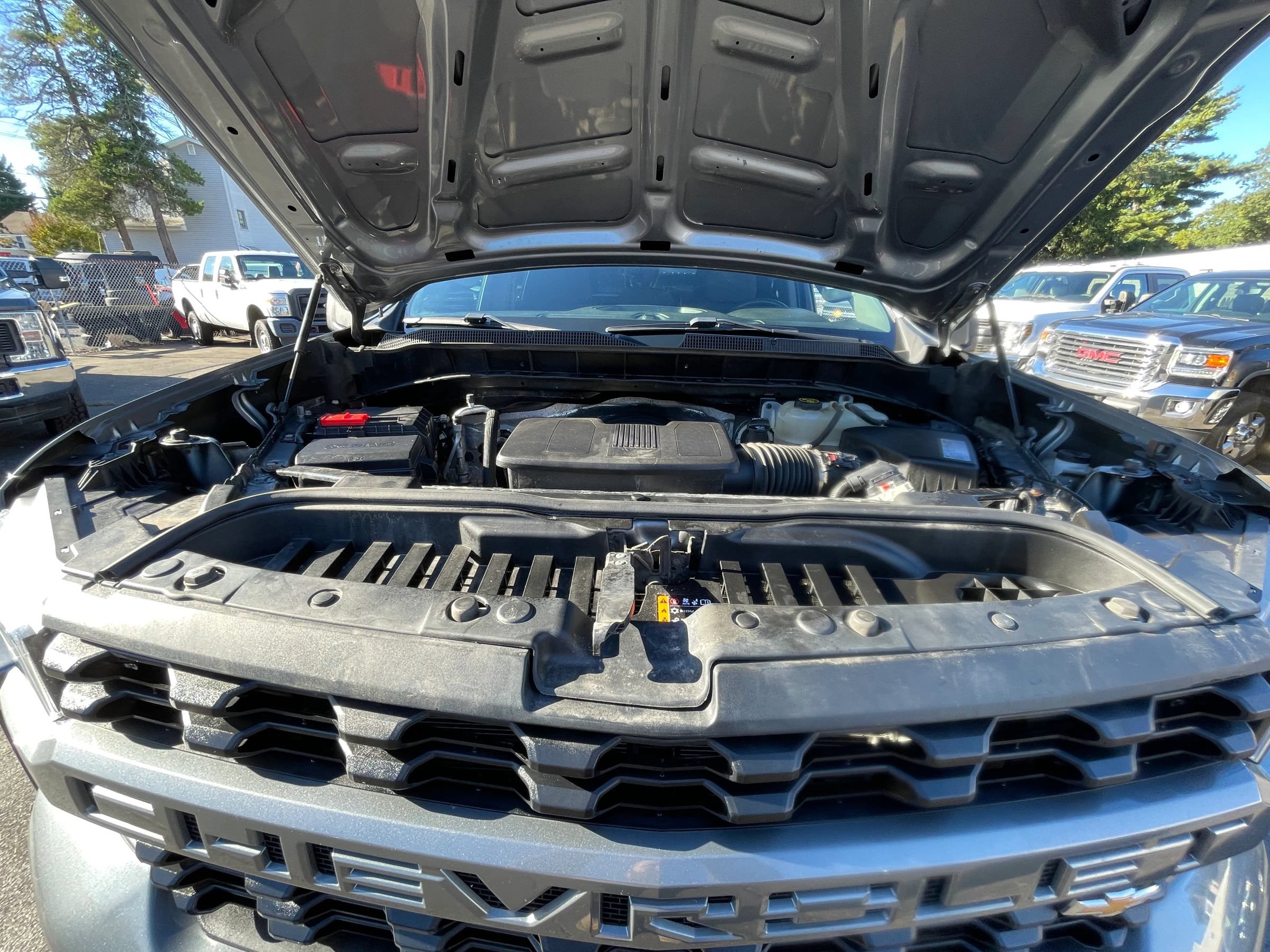 Used 2021 Chevrolet Silverado 1500 Custom AWD/4WD image 27