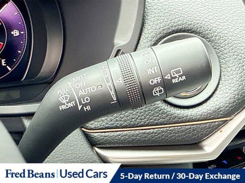 Used 2025 MAZDA CX-70 Plug-In Hybrid w/ Premium Pkg image 40