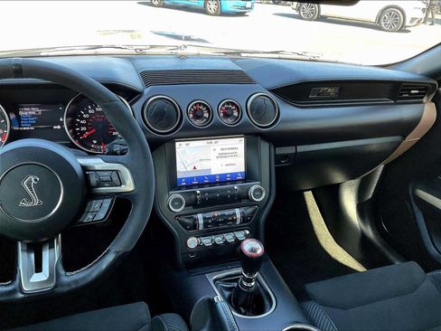 Used 2016 Ford Mustang Shelby GT350 w/ Track Package RWD image 9