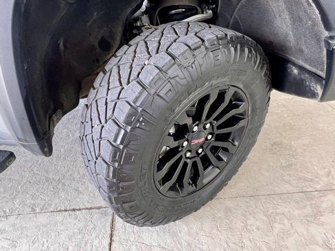 Used 2023 GMC Sierra 1500 AT4X image 11