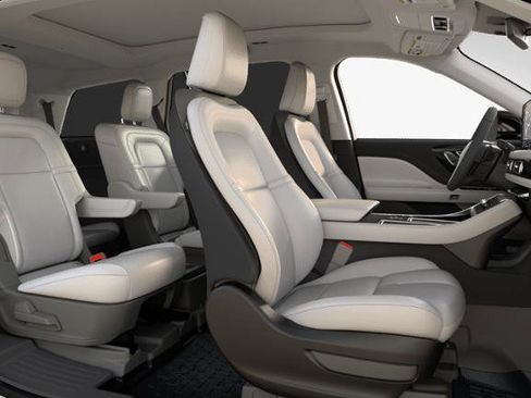 New 2026 Lincoln Aviator Reserve AWD/4WD image 28
