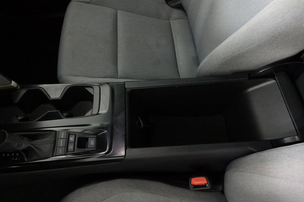 Used 2026 Toyota Camry LE w/ Convenience Package FWD image 33