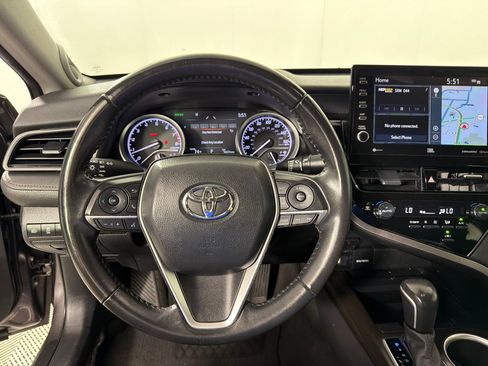 Used 2023 Toyota Camry XLE w/ Navigation Package FWD image 15