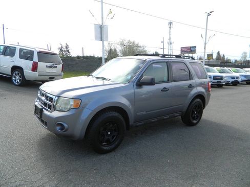 Used 2008 Ford Escape XLS FWD image 4