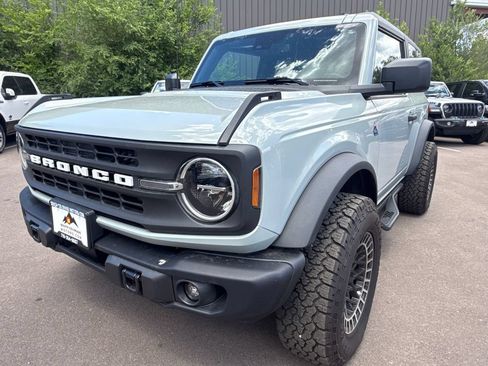 Used 2023 Ford Bronco Black Diamond AWD/4WD image 3