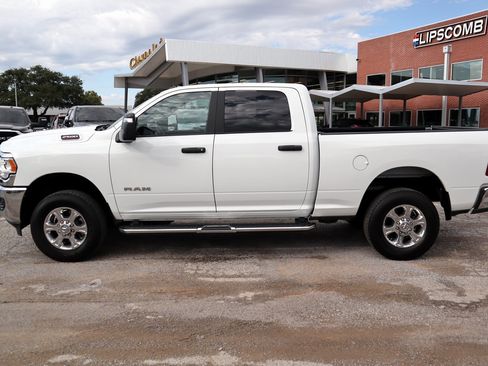 Used 2024 RAM 2500 Big Horn image 2