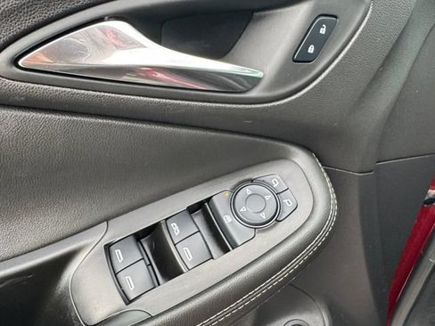 Used 2024 Buick Encore GX Sport Touring w/ Experience Buick Package FWD image 5