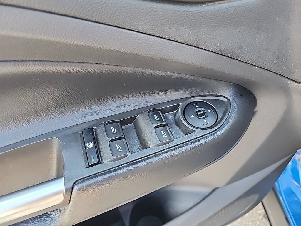 Used 2018 Ford Escape SE AWD/4WD image 9