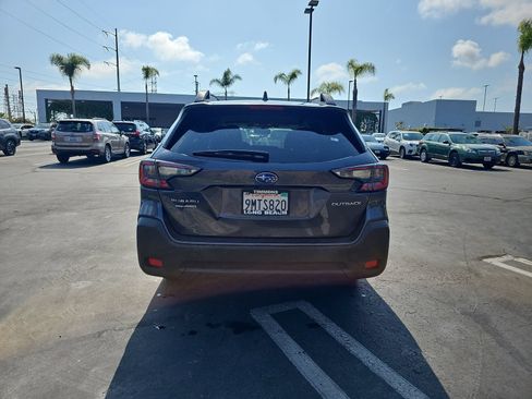 Certified 2024 Subaru Outback Premium AWD/4WD image 13