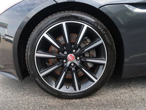 Used 2016 Jaguar F-TYPE Convertible RWD image 48