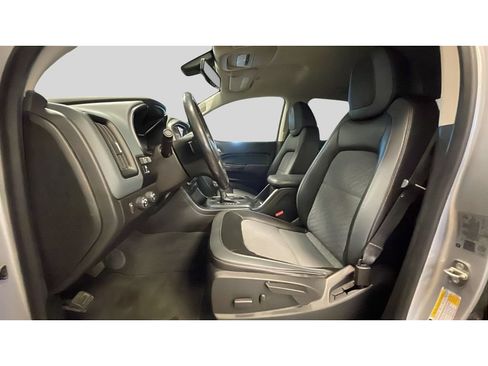 Used 2020 Chevrolet Colorado Z71 AWD/4WD image 12