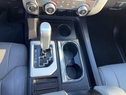 Used 2016 Toyota Tundra Limited image 31