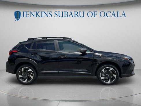Used 2024 Subaru Crosstrek 2.5i Limited AWD/4WD image 2