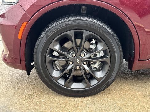 Used 2024 Dodge Durango SXT w/ SXT Blacktop Group RWD image 4