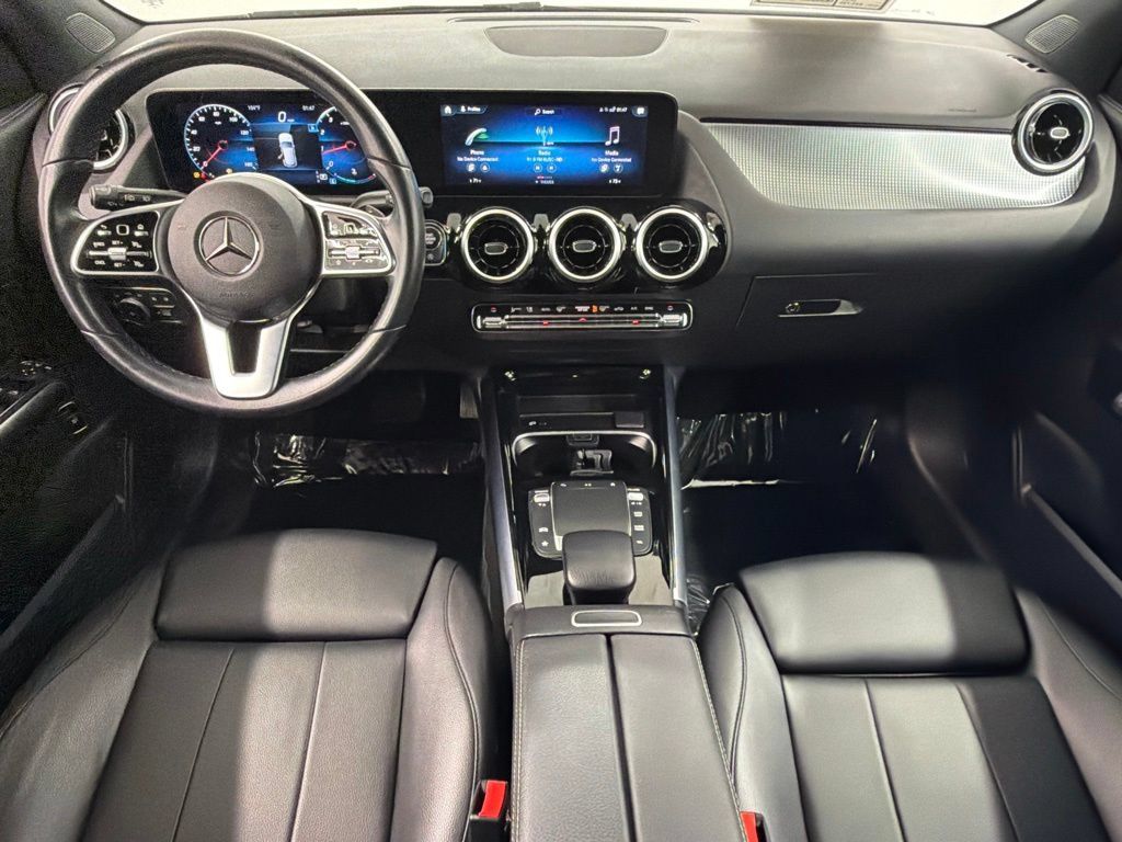 Used 2022 Mercedes-Benz GLA 250 w/ Premium Package Lite image 37