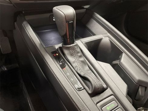 Used 2024 Honda Accord EX image 27