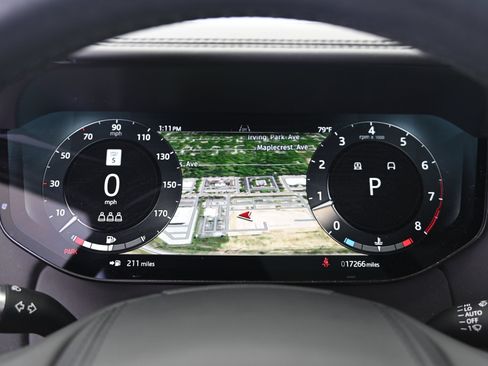 Used 2024 Land Rover Range Rover Autobiography AWD/4WD image 34
