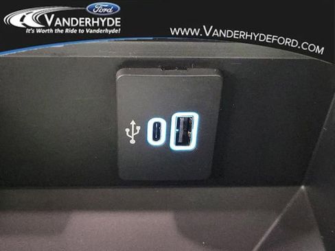 New 2026 Ford F350 King Ranch w/ Chrome Package image 34