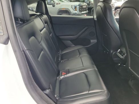 Used 2023 Tesla Model Y Long Range AWD/4WD image 25
