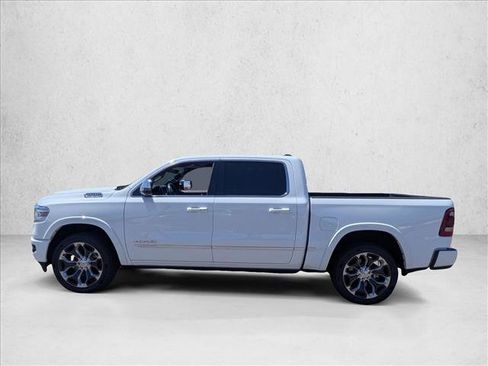 Used 2023 RAM 1500 Limited w/ Body Color Bumper Group AWD/4WD image 8