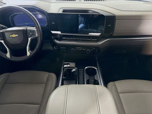 Used 2023 Chevrolet Silverado 1500 LTZ image 18