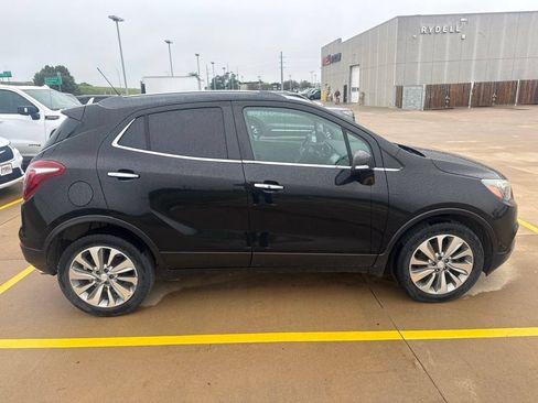 Used 2017 Buick Encore Preferred FWD image 2