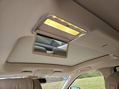 Used 2016 Mercedes-Benz S 550 Sedan image 26