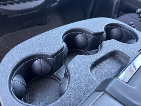 Used 2017 RAM 1500 Express image 25