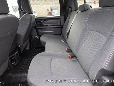 Used 2024 RAM 2500 Tradesman w/ Chrome Appearance Group image 35