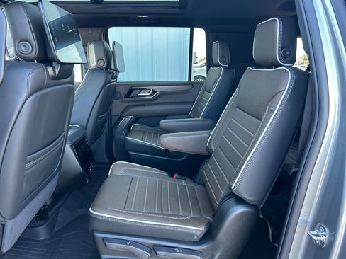 New 2026 GMC Yukon XL Denali Ultimate image 44