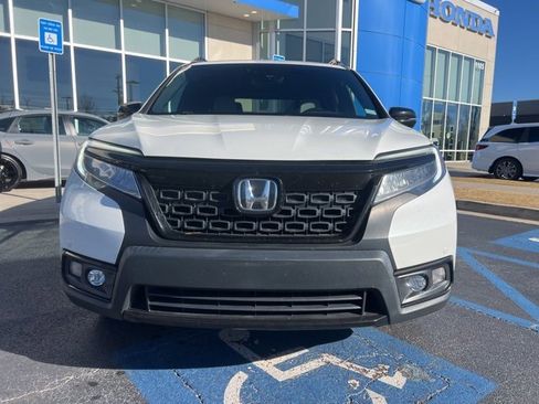 Certified 2020 Honda Passport Elite image 3