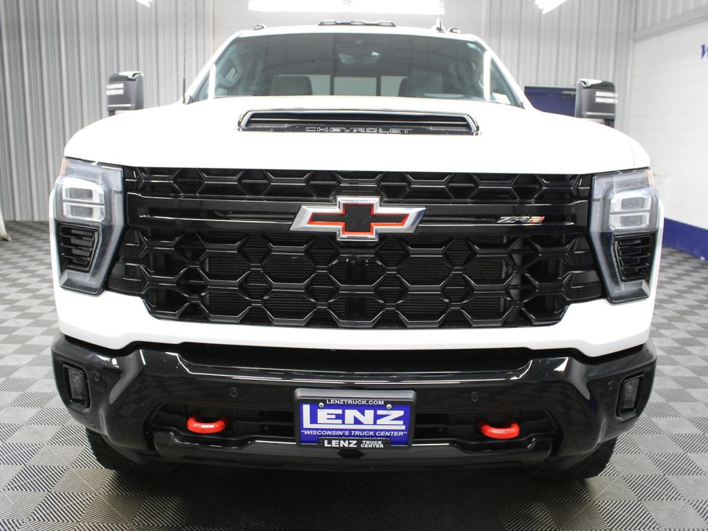 Used 2025 Chevrolet Silverado 2500 ZR2 w/ Technology Package AWD/4WD image 55