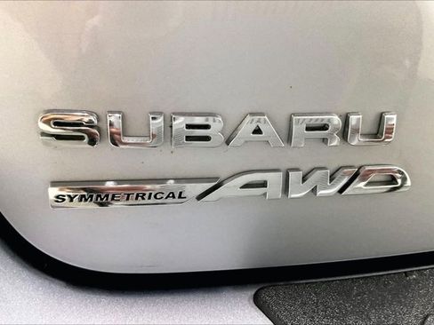 Used 2024 Subaru Crosstrek 2.0i AWD/4WD image 8