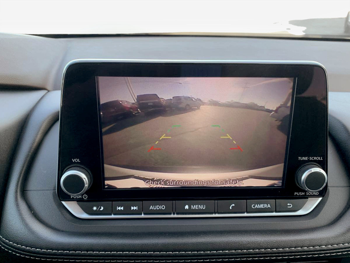 Used 2023 Nissan Rogue SV FWD image 27