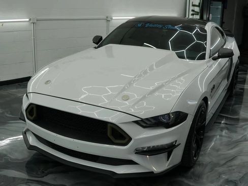 Used 2019 Ford Mustang GT Premium w/ Equipment Group 401A RWD image 44