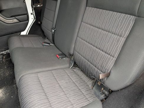 Used 2012 Jeep Wrangler Unlimited Sport image 6