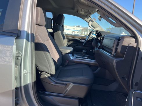 Certified 2024 Chevrolet Silverado 1500 RST w/ Convenience Package II image 16
