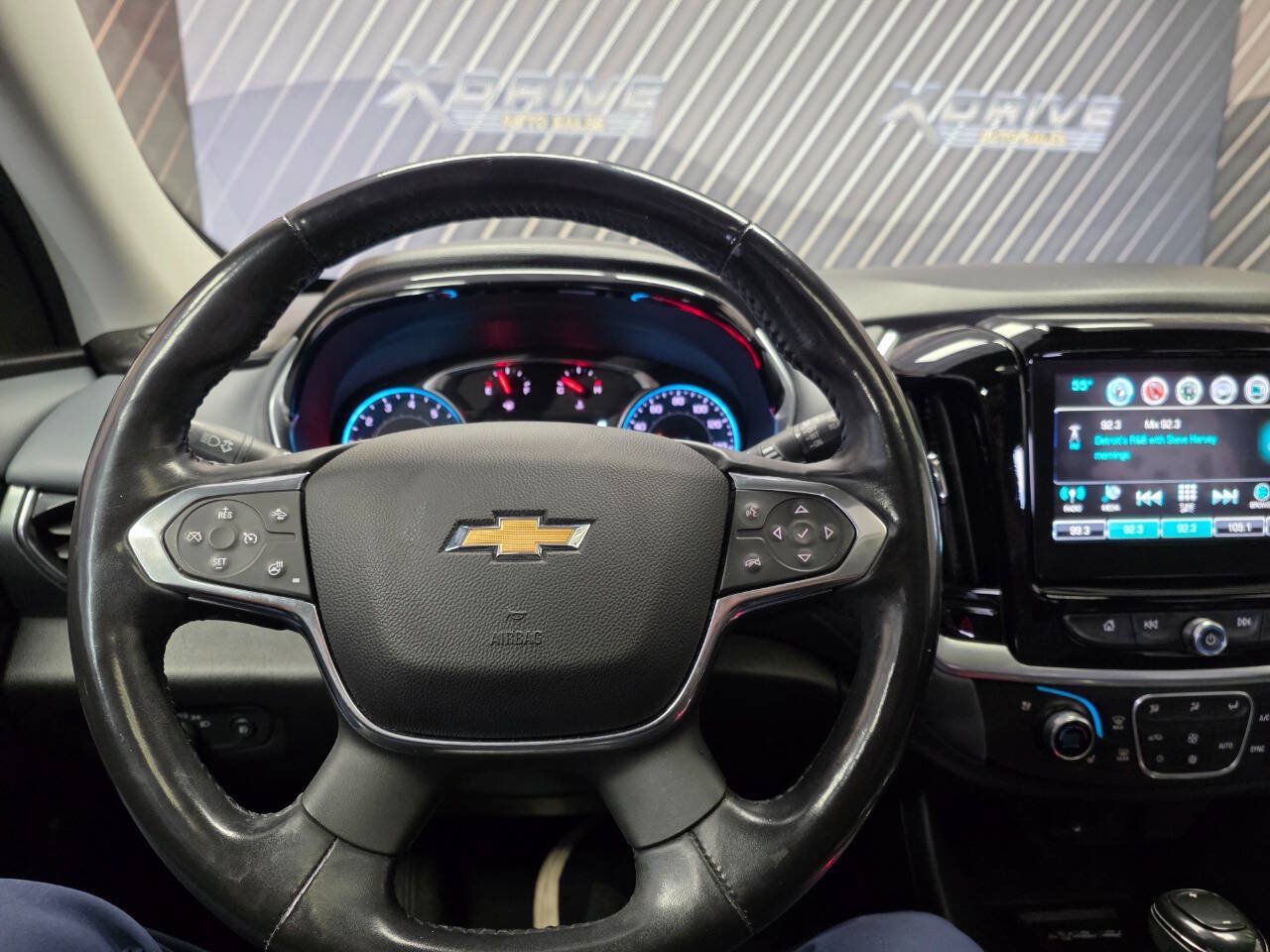 Used 2018 Chevrolet Traverse Premier w/ Driver Confidence II Package FWD image 19