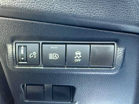 Certified 2026 Toyota Corolla Cross LE AWD/4WD image 28