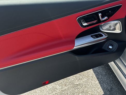 New 2026 Mercedes-Benz CLE 450 4MATIC Coupe image 11