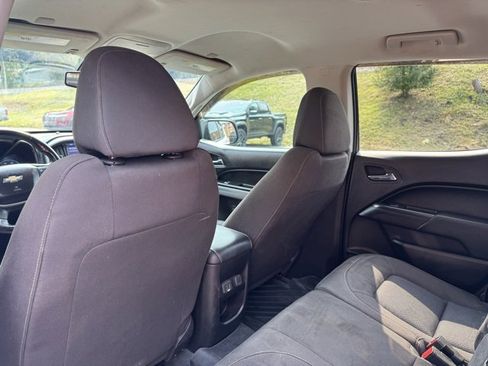 Used 2019 Chevrolet Colorado LT image 9