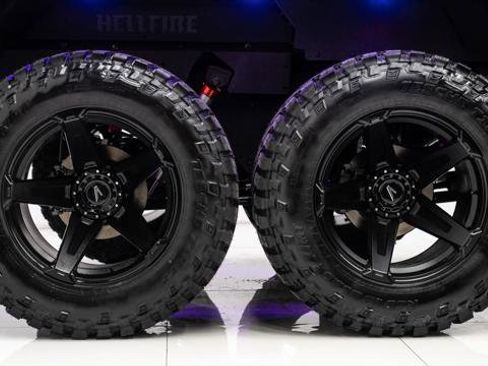 Used 2026 Jeep Gladiator Sport image 17